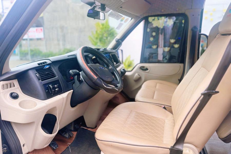 ford-transit-limousine-10-cho-87441758332868.jpg