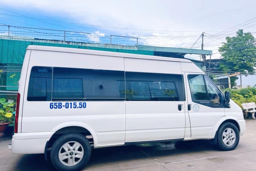 xe-ford-transit-16-cho-15541758332591.jpg