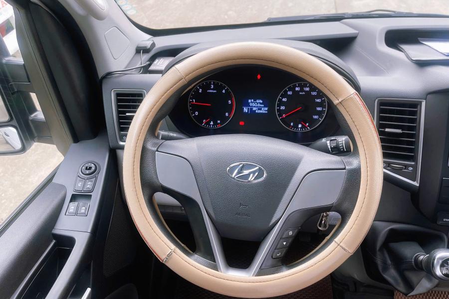 xe-hyundai-solati-16-cho-10741758330791.jpg
