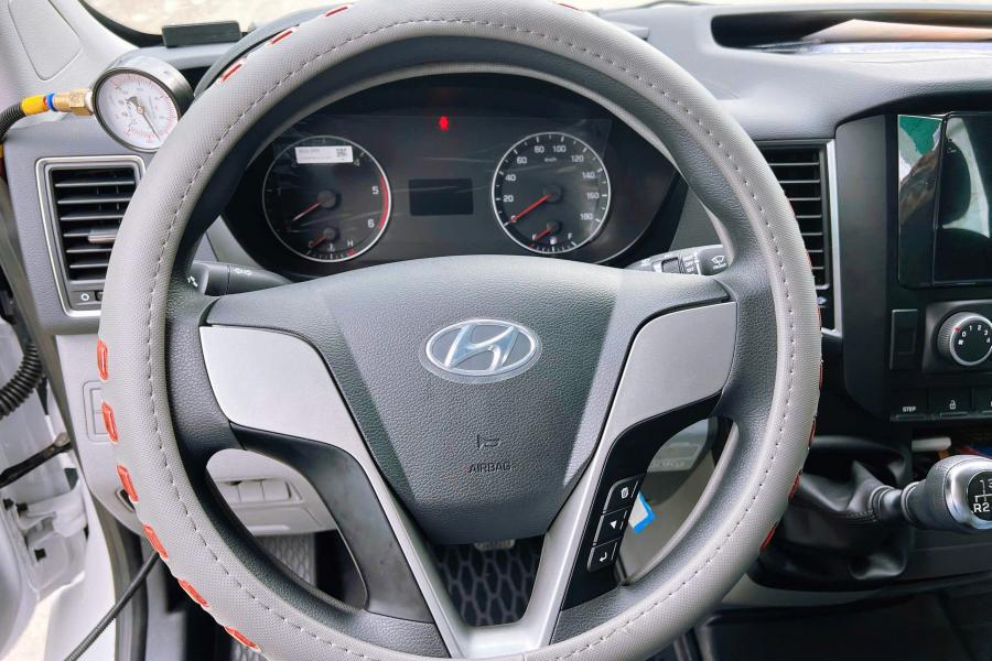 xe-hyundai-solati-16-cho-43201758335138.jpg