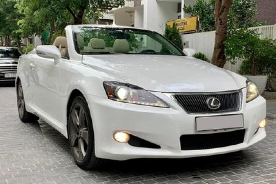 Xe Lexus Mui trần