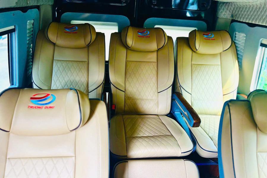 xe-limousine-10-cho-53441746672254.jpg