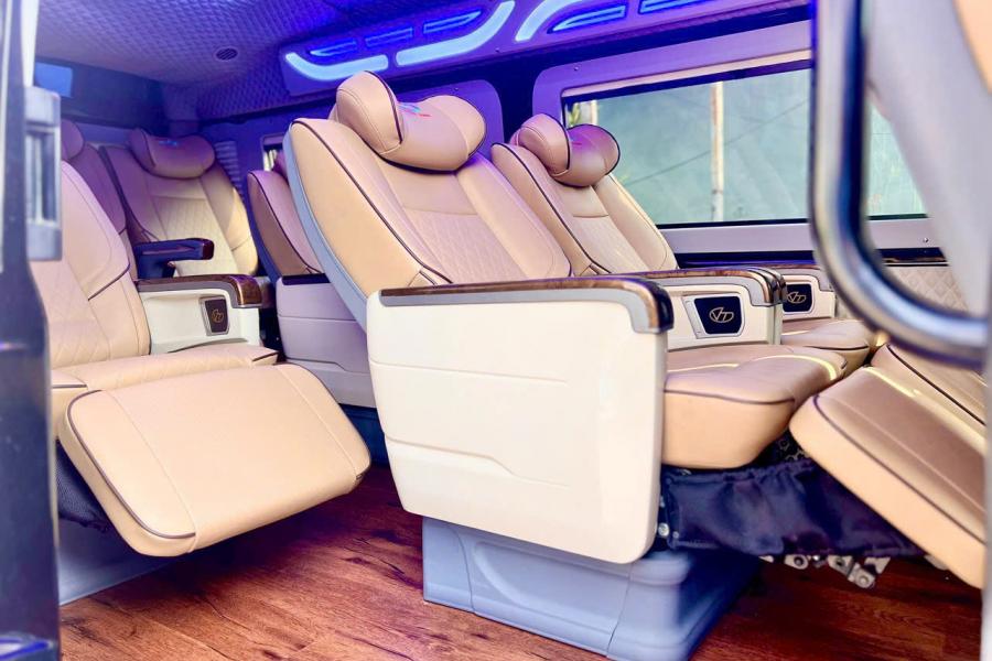 xe-limousine-10-cho-86971746672257.jpg