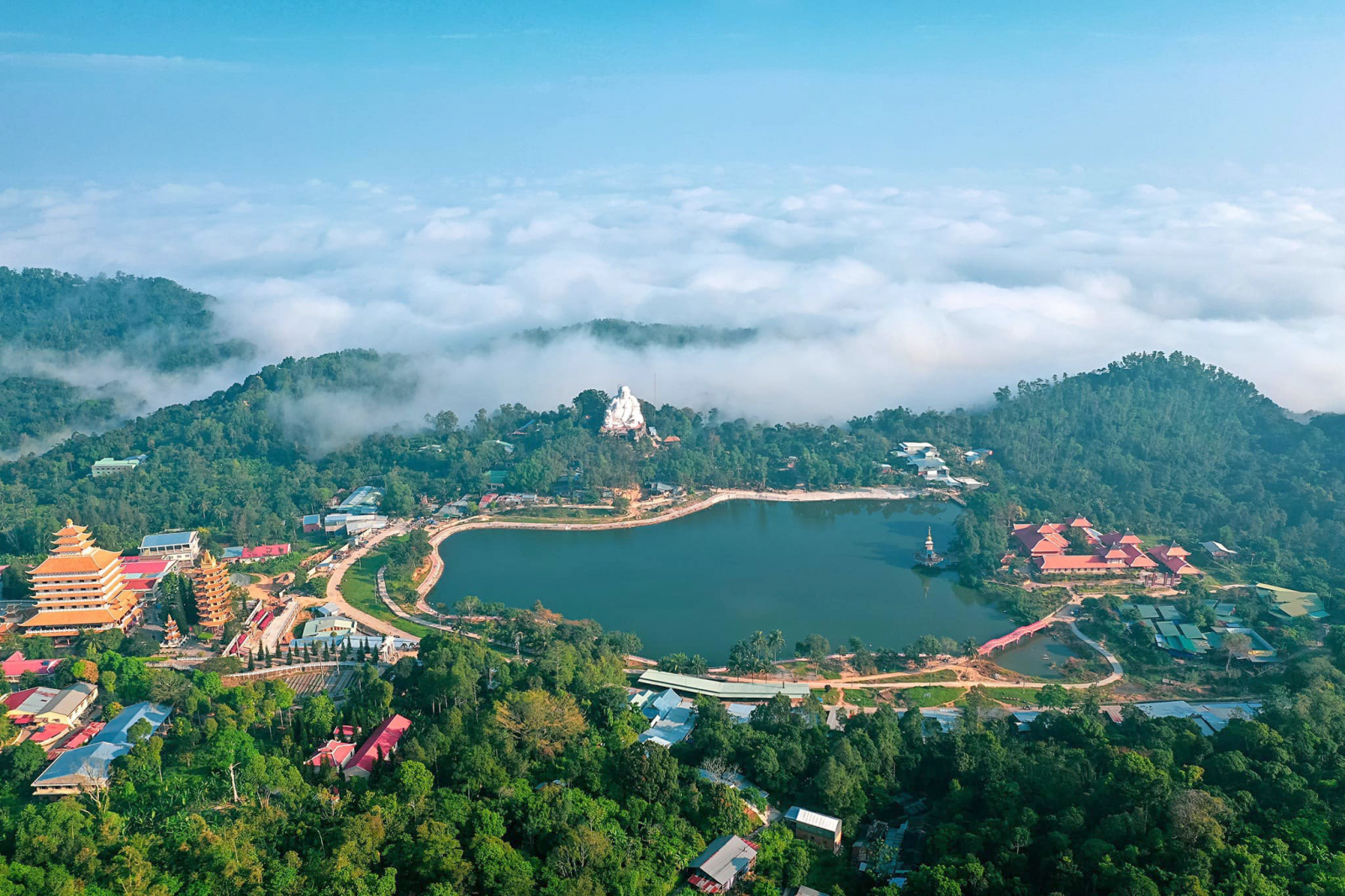 Du Lịch Nghỉ Dưỡng Ven Sông