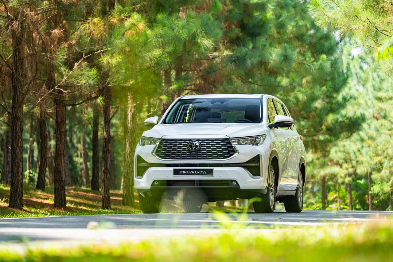  Innova đời mới