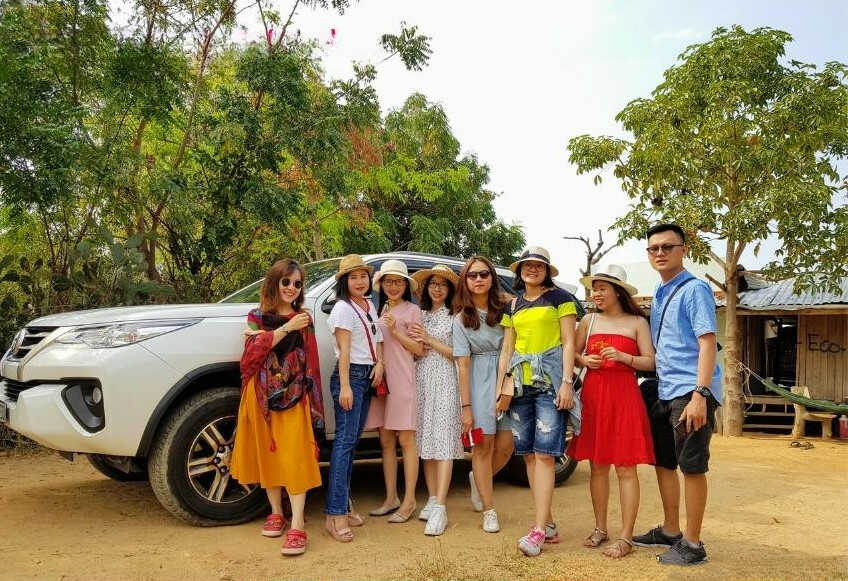 thuê xe có tài xế