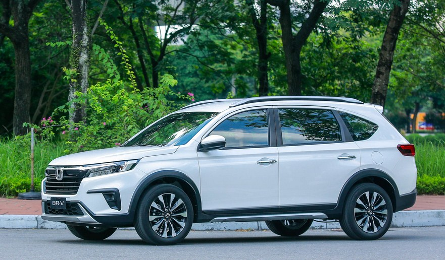 thuê xe 7 chỗ cần thơ