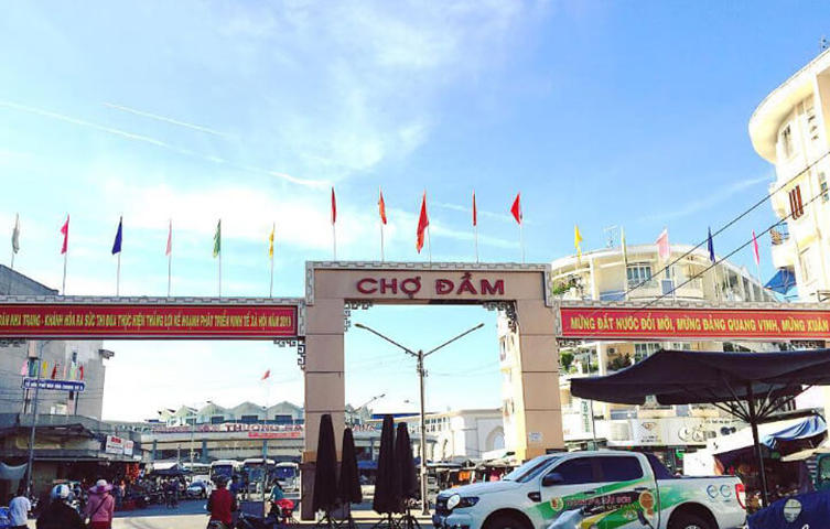 chợ-đầm-nha-trang