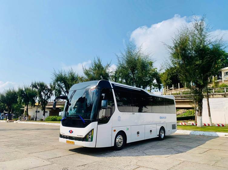 uu-diem-khi-thue-xe-29-cho-du-lich