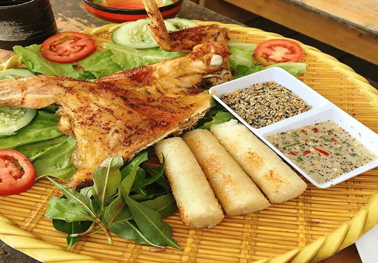 Gà Nướng Cơm Lam