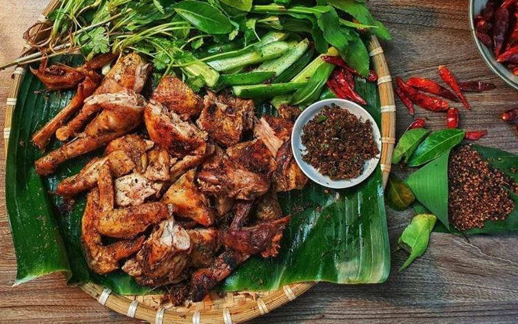 ga doi nuong mac khen