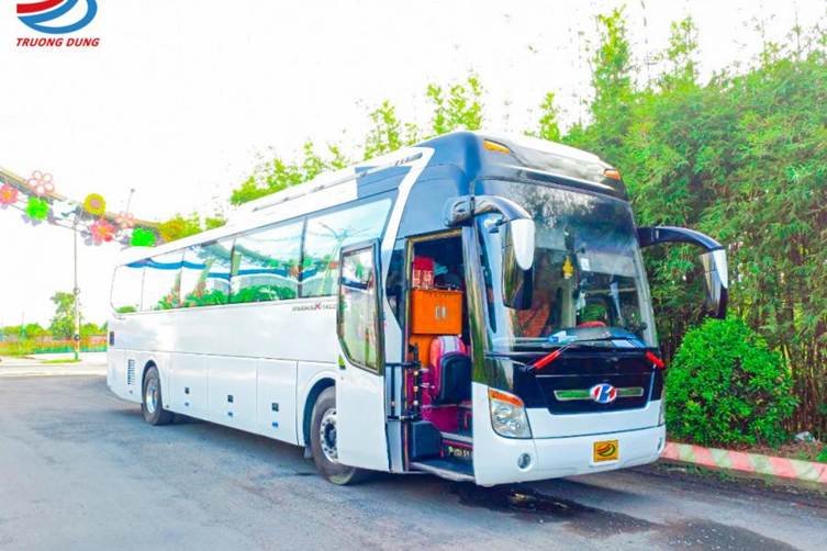 Xe Universe 45 Cho