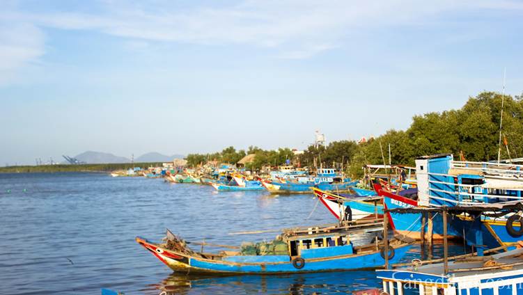 ben tau thanh an