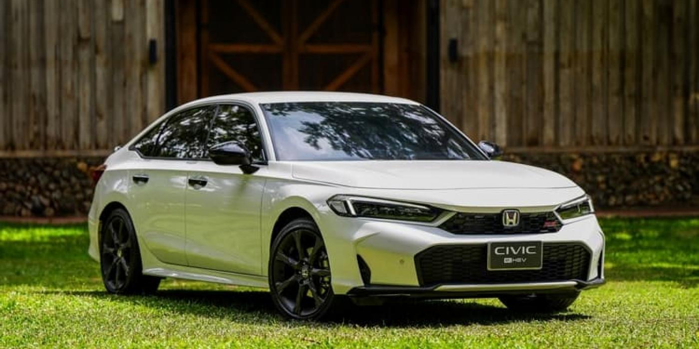 HONDA CIVIC – MẪU XE THỂ THAO DÀNH CHO NHỮNG CHUYẾN ĐI PHONG CÁCH
