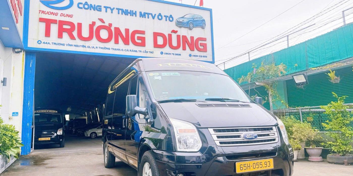Thuê Xe Du Lịch 9 Chỗ Limousine – Sang Trọng, Tiện Nghi, Giá Tốt