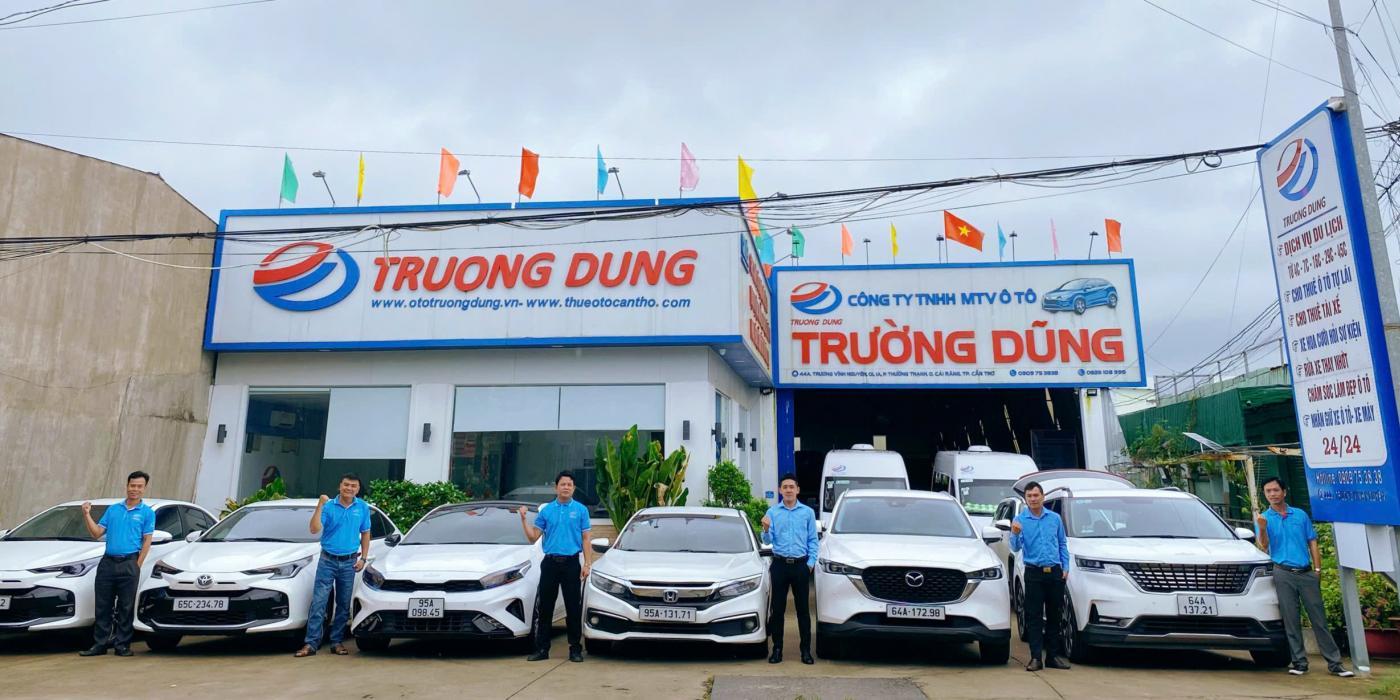 Tiêu Chuẩn Dịch Vụ Tài Xế Chuyên Nghiệp Tại Ô Tô Trường Dũng – Cam Kết Chất Lượng Trên Mọi Hành Trình
